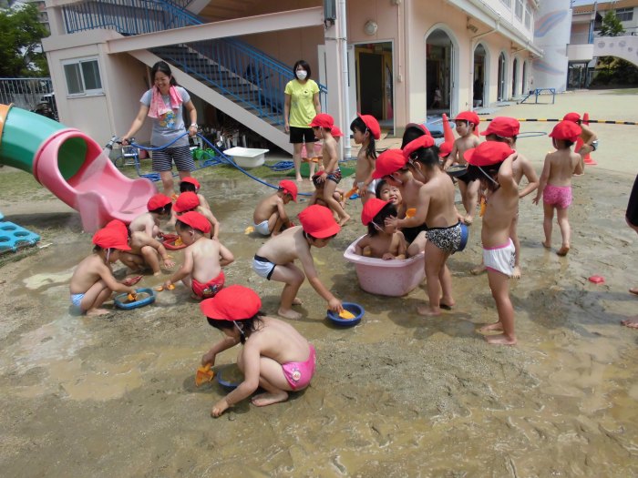 どろんこあそび